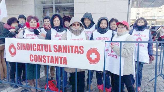 Mobilizare exemplară în Sanitas Constanţa: autocarele cu protestatarii, PLINE OCHI