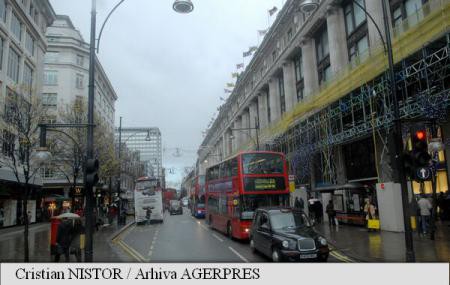 Londra introduce o taxă pentru cele mai poluante autovehicule