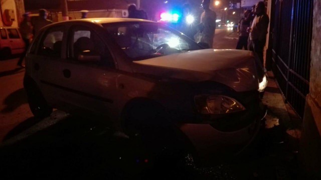 Accident rutier grav: o şoferiţă a ajuns la spital