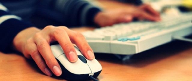 Calculatoare pentru elevi din Constanța și Medgidia, de la ENEL și Ateliere Fără Frontiere