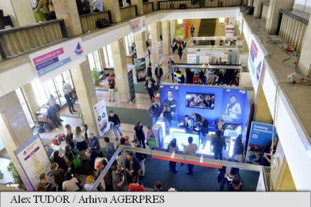 100 de companii și 5.000 de oportunități de carieră la Angajatori de Top