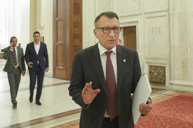 ÎCCJ refuză redeschiderea dosarului care îl vizează pe Paul Stănescu