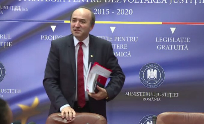 Ministrul Justiției, Tudorel Toader, după prima zi de eliberări din penitenciare: „Este mult, mi-a depășit așteptările!”