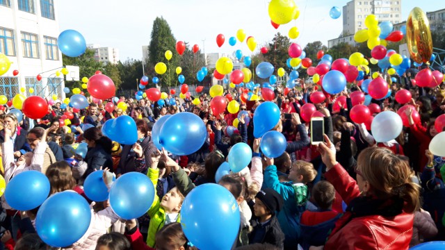 Cantemiriana - Mândria de a fi român. Eveniment unic la Școala nr. 38 din Constanţa