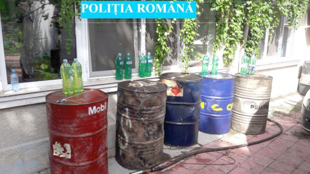 Persoanele acuzate de contrabandă cu motorină, menţinute în arest