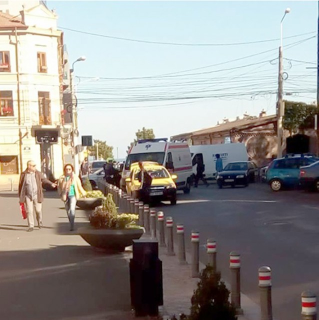 Vârstnică accidentată de un taximetru, la Constanţa!