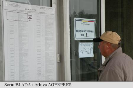 Bărbat amendat pentru că sfătuia alegătorii să voteze un anumit candidat
