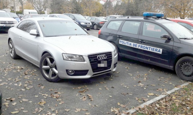 Autoturism furat din Italia, descoperit la Constanţa