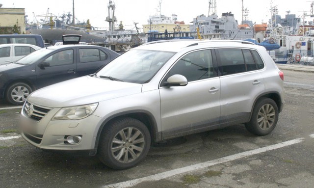 Autoturism furat din Franţa, descoperit la Constanţa