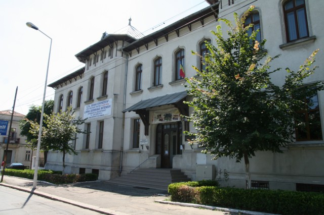 Excelență în educație pentru Colegiul Național ,,Mihai Eminescu” Constanța