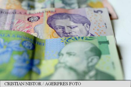 Moneda națională continuă să se deprecieze în raport cu euro; BNR anunță un curs record de 4,6495 lei/euro
