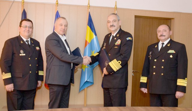 Profesia militară, promovată în şcolile din Constanţa