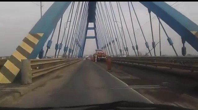 Atenție, șoferi! Se lucrează intens pe podul de la Murfatlar - VIDEO