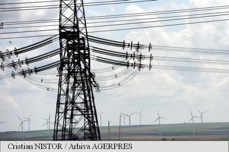 Prețul electricității a crescut cu 38% față de vinerea trecută; turbinele eoliene nu mai produc, ci consumă energie