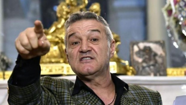 Becali nu se poate abţine! Vrea să revină în politică