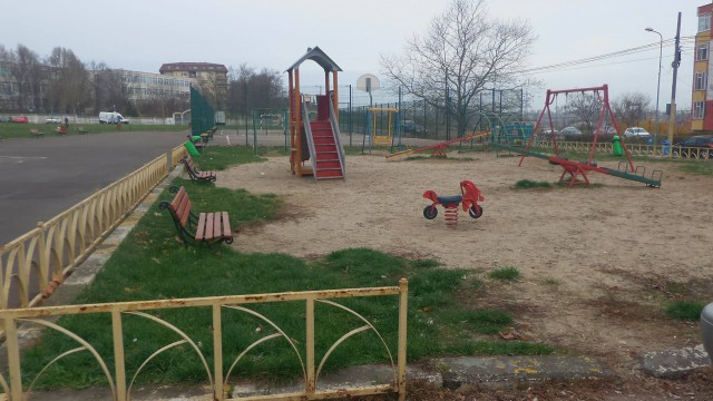 Atenție, constănțeni! A fost demarată licitaţia pentru locurile de joacă din oraș