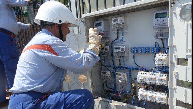 Tarifele de distribuţie a energiei electrice pentru 2018 au fost reduse de ANRE