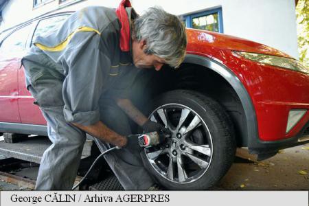 Service-urile auto din România vor să angajeze chinezi, pe care să-i plătească cu 250-800 de euro net
