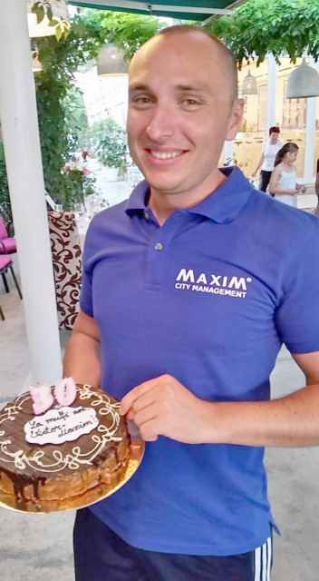 LOVITURĂ TERIBILĂ pentru Victor Maxim! De ce nu-l mai lasă Primăria Constanţa să organizeze Revelion 2018 şi i-a făcut şi plângere penală!