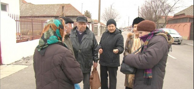 SOMAŢI de Primăria Constanţa să achite mesele GRATUITE din 2013