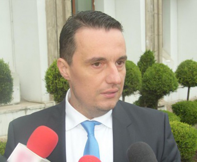Eduard Martin şi Daniel Banaga, lăsaţi în libertate!