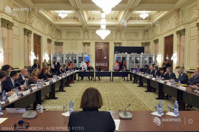 Bugetul pe 2018 a fost adoptat în comisiile reunite de buget-finanţe