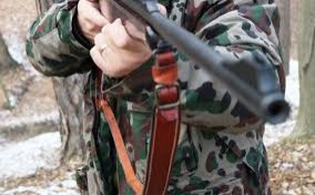 Doi bărbați, prinși la vânătoare fără autorizație