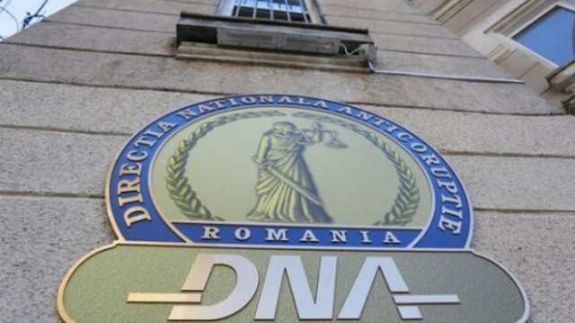 Felicia Pop, directoarea de cabinet a ministrului pentru Relaţia cu Parlamentul, trimisă în judecată
