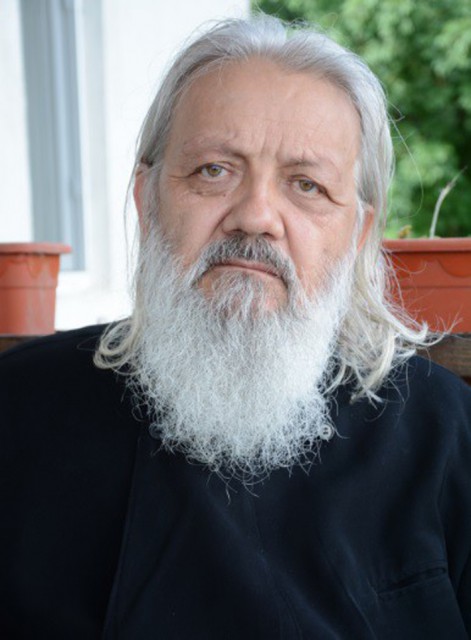 Preotul Paisie de la Catedrala „Sf. Petru şi Pavel”, înmormântat la mănăstirea Dervent