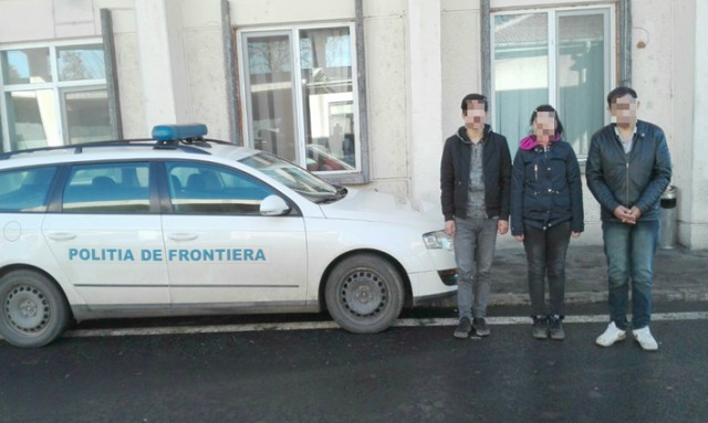 Trei cetăţeni originari din Tibet, DEPISTAŢI la intrare în România, la frontiera cu Bulgaria
