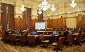 Parlament - Comisii: Avize negative pentru conturile de execuţie bugetară ale SRR pe 2018 şi 2019