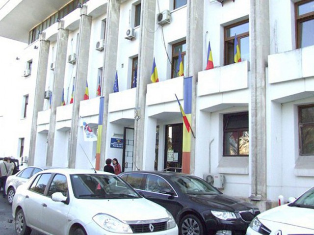 Bugetul pe 2018 va avea un deficit de 300 de milioane lei. Primarul speră ca excedentul pe 2017 să acopere gaura