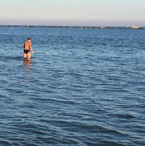 MAMAIA, 1 IANUARIE 2018: PRIMA BAIE ÎN MARE, după petrecerea de Revelion!