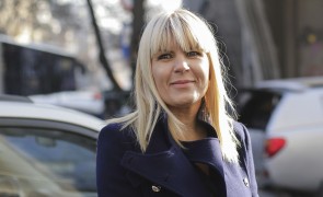 Elena Udrea: Avem un premier care nu i-a fost indicat lui Dragnea de către Securitate