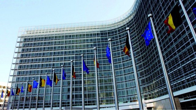 Comisia Europeană rambursează României 664 milioane de euro pentru plăţile finanţate din FEGA