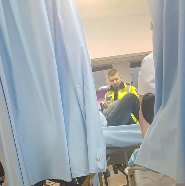 A ieşit cu maşina în decor, în zona Petromidia: a ajuns la spital!