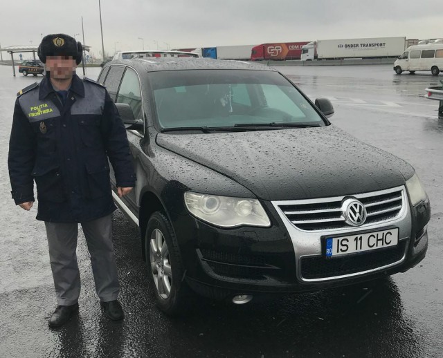 URMĂRIRI PENTRU O MAŞINĂ FURATĂ din PALAS! HOŢII PLECAU DIN ŢARĂ!