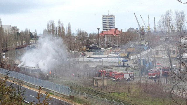 INCENDIU la o locomotivă în Portul Constanţa