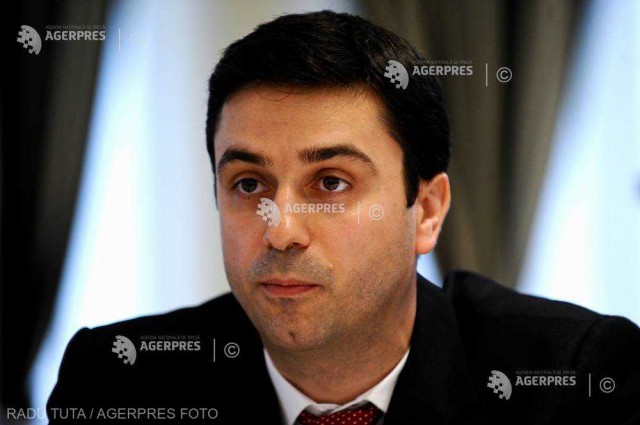 Noul şef al Poliţiei Române, Cătălin Ioniţă, instalat în funcţie de ministrul Carmen Dan