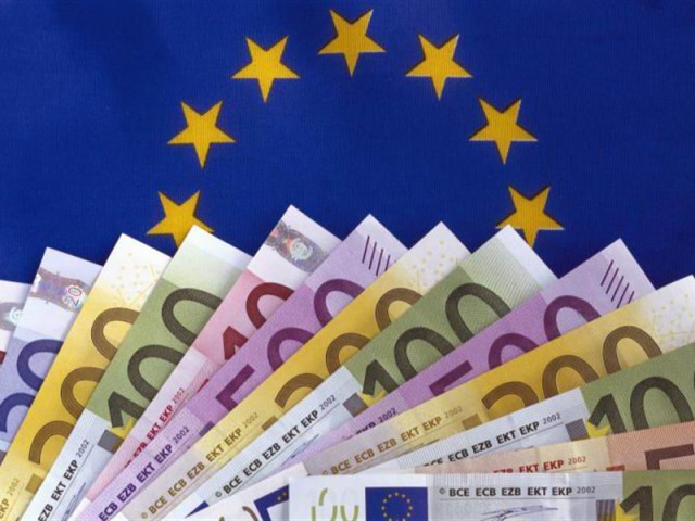 Prelungirea caracterului anemic al absorbţiei fondurilor europene, risc la adresa perspectivei creşterii economice
