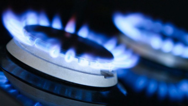 ROPECA: Plafonarea preţului de vânzare al gazelor din producţia internă, o măsură explicit anticoncurenţială