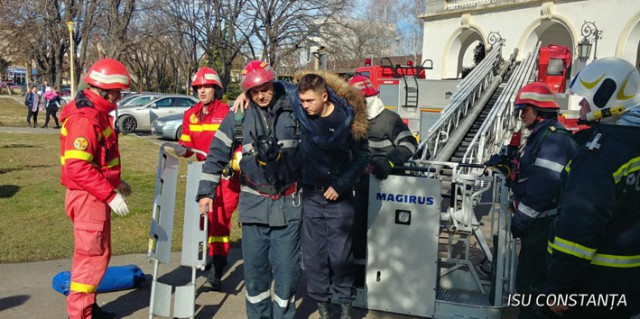Intervenţie a pompierilor la Teatrul Oleg Danovski