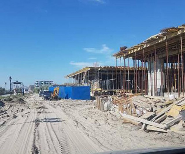 Încă un bloc de 9 etaje răsare în Mamaia Nord! Cine este proprietarul