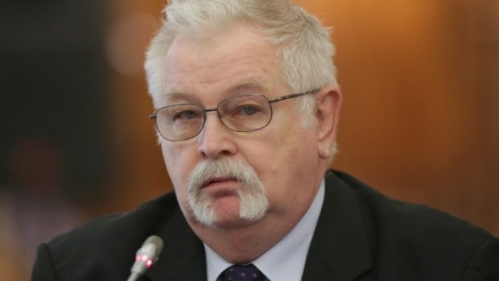 Ministrul Energiei, întrebat dacă şi-a schimbat furnizorul de electricitate: Nu ştiu, nu mă ocup eu, ci nevasta, am s-o întreb