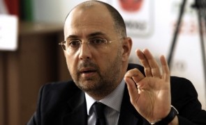 Kelemen Hunor l-a felicitat pe Viktor Orban pentru victoria din alegeri