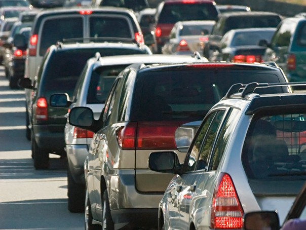 Noua taxă auto, ȘOC pentru șoferi: poate ajunge la 3.000 de EURO