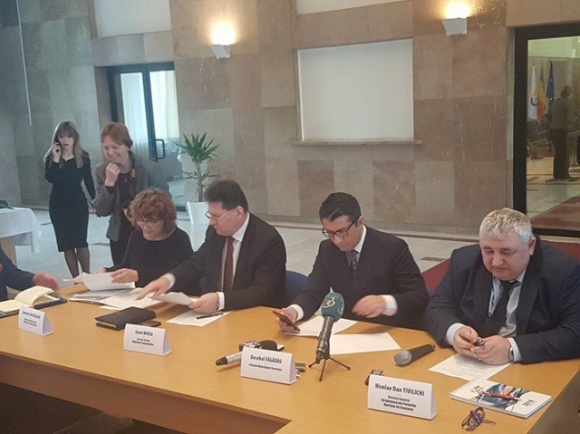 Întâlnire istorică la CNAPM: „10.000 de lucrători portuari să aibă o viaţă din ce în ce mai bună”