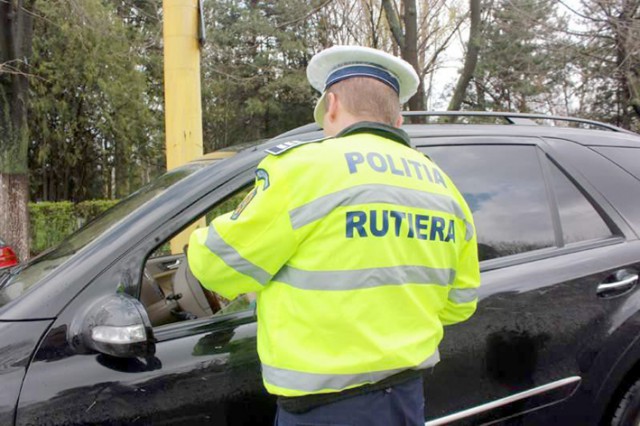Doi şoferi, opriţi de poliţişti pe Aurel Vlaicu şi Lăpușneanu: ce s-a întâmplat?