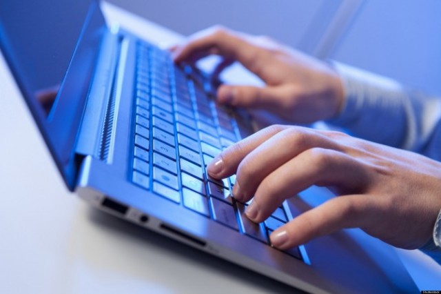 Studiu: Un sat din trei din România are zone cu semnal slab, foarte slab sau inexistent la Internet
