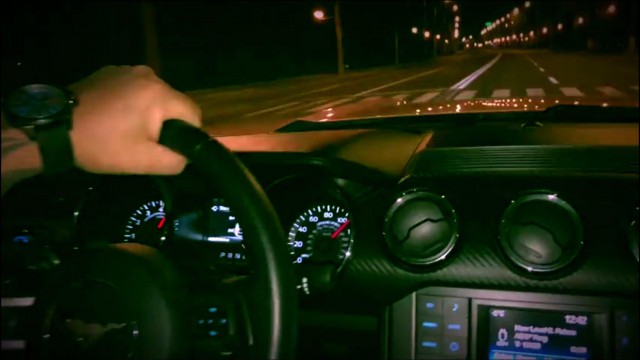 Șmecherașul cu Mustang „lovește” din nou: s-a filmat în timp ce rula cu viteză prin Constanța